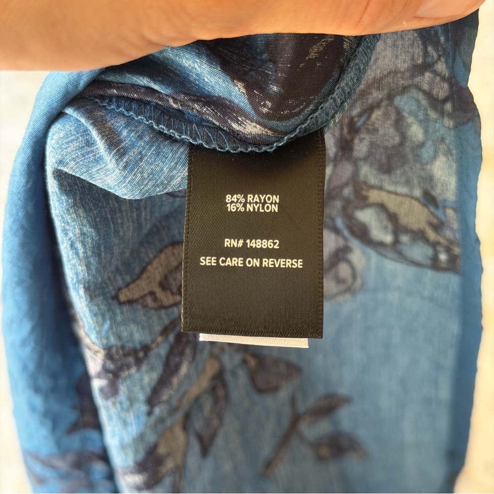 Torrid Trapeze Maxi Dress sz 0 Large Blurred Floral Legion Blue - Picture 6 of 11
